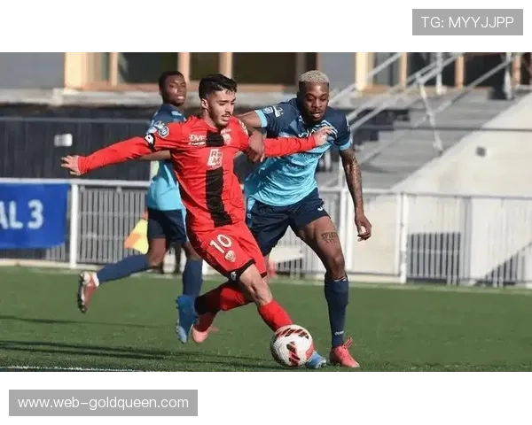 昂热主场对阵梅斯，主队锋线缺阵客队防线孱弱或演对攻战